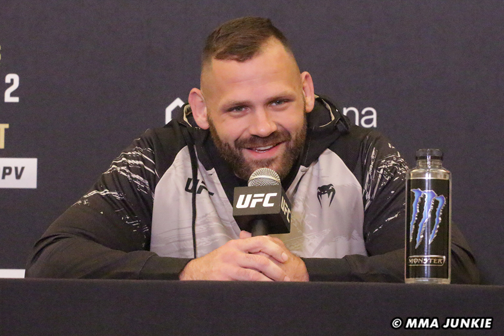 Harry Hunsucker baffled by matchup with Tyson Pedro – another Australian – at UFC 278
