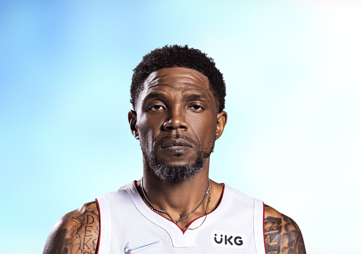Udonis Haslem signs fully guaranteed deal with Miami