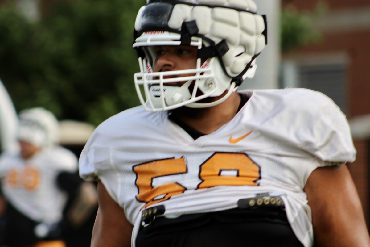 Fall camp: Darnell Wright ‘an improved player’ ahead of 2022 season