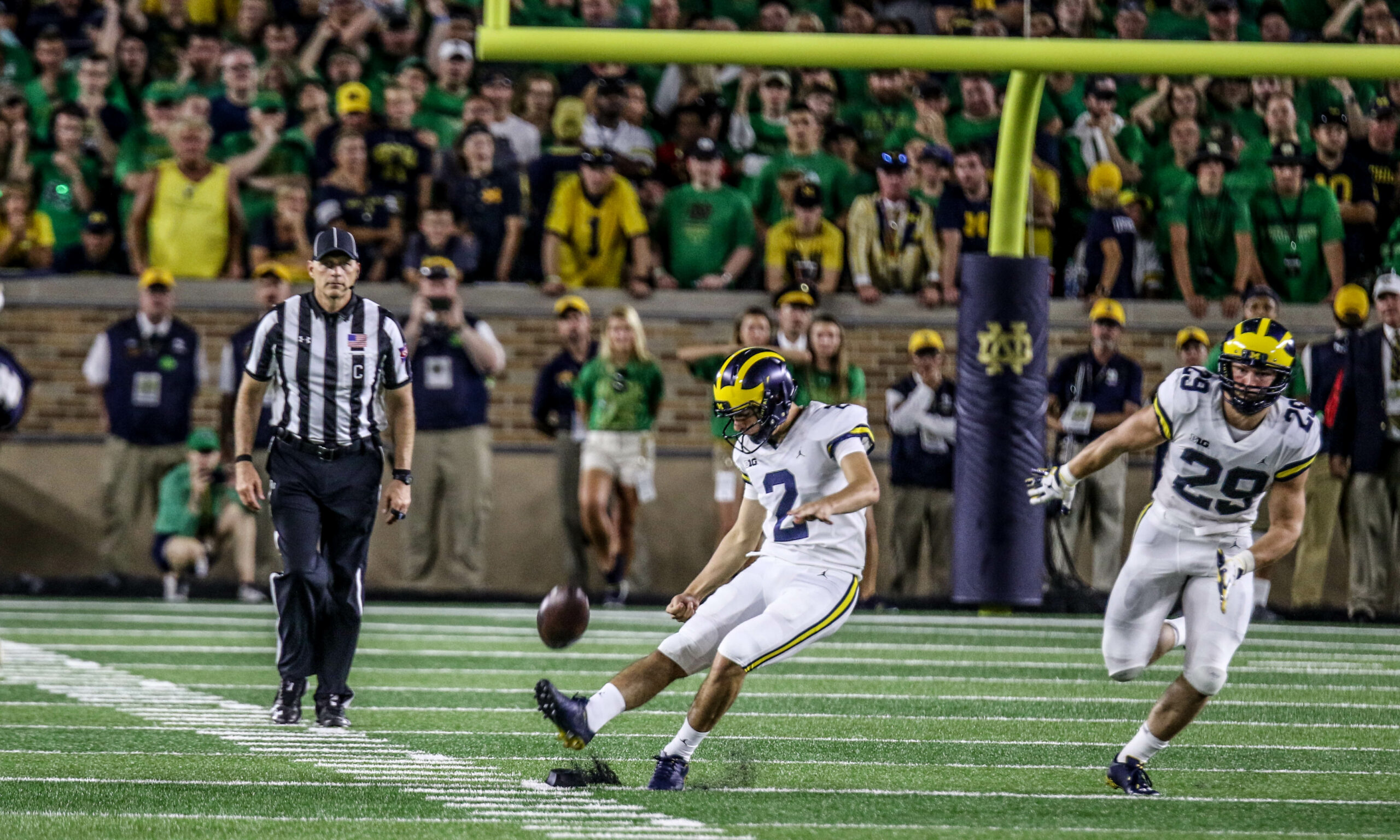 USA TODAY Sports names two Michigan football players on All-America team