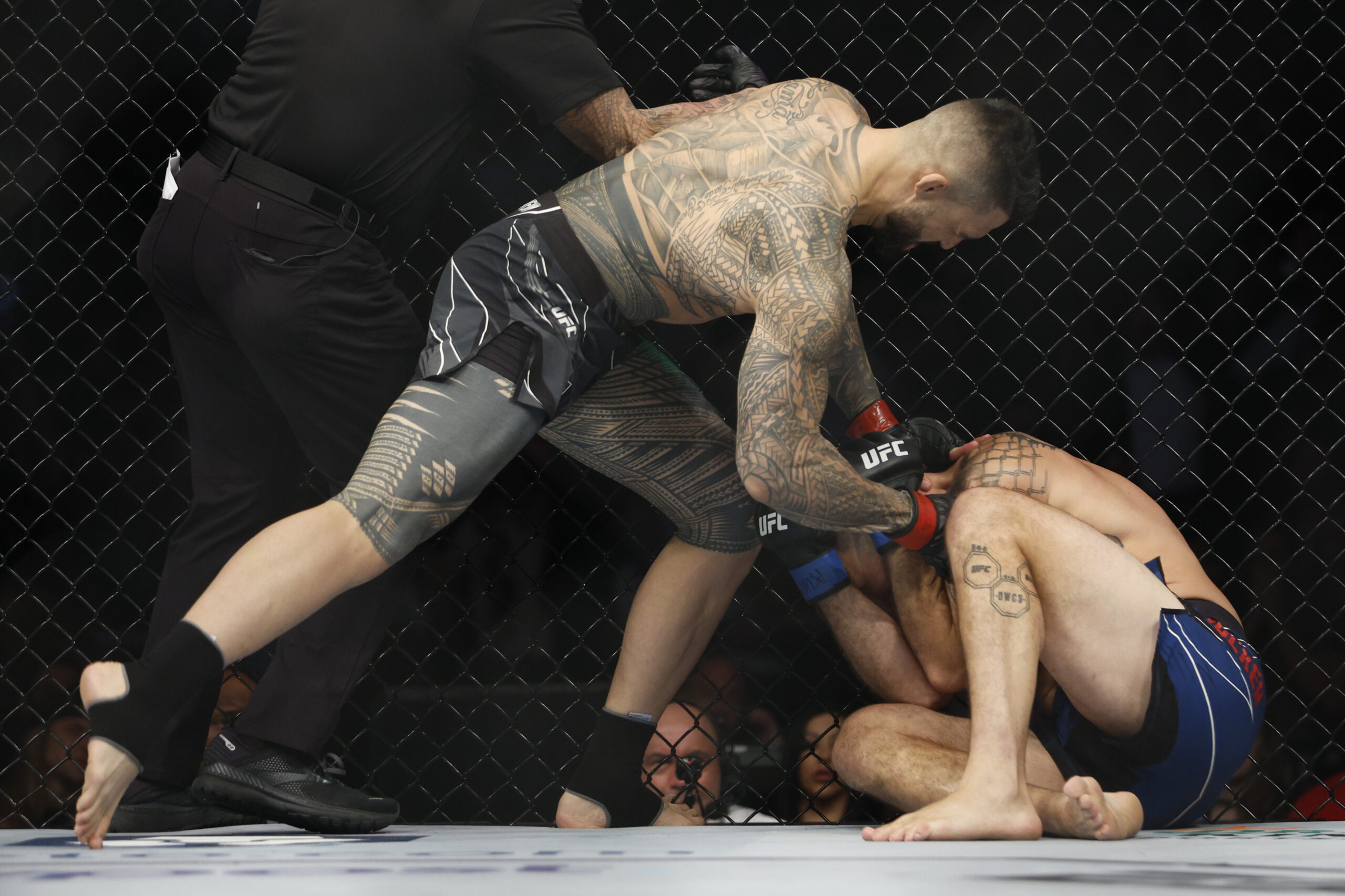 UFC 278 results: Tyson Pedro blasts Harry Hunsucker for TKO in 65 seconds