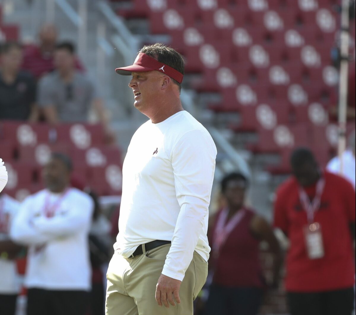 Oklahoma wide receivers coach Cale Gundy resigns