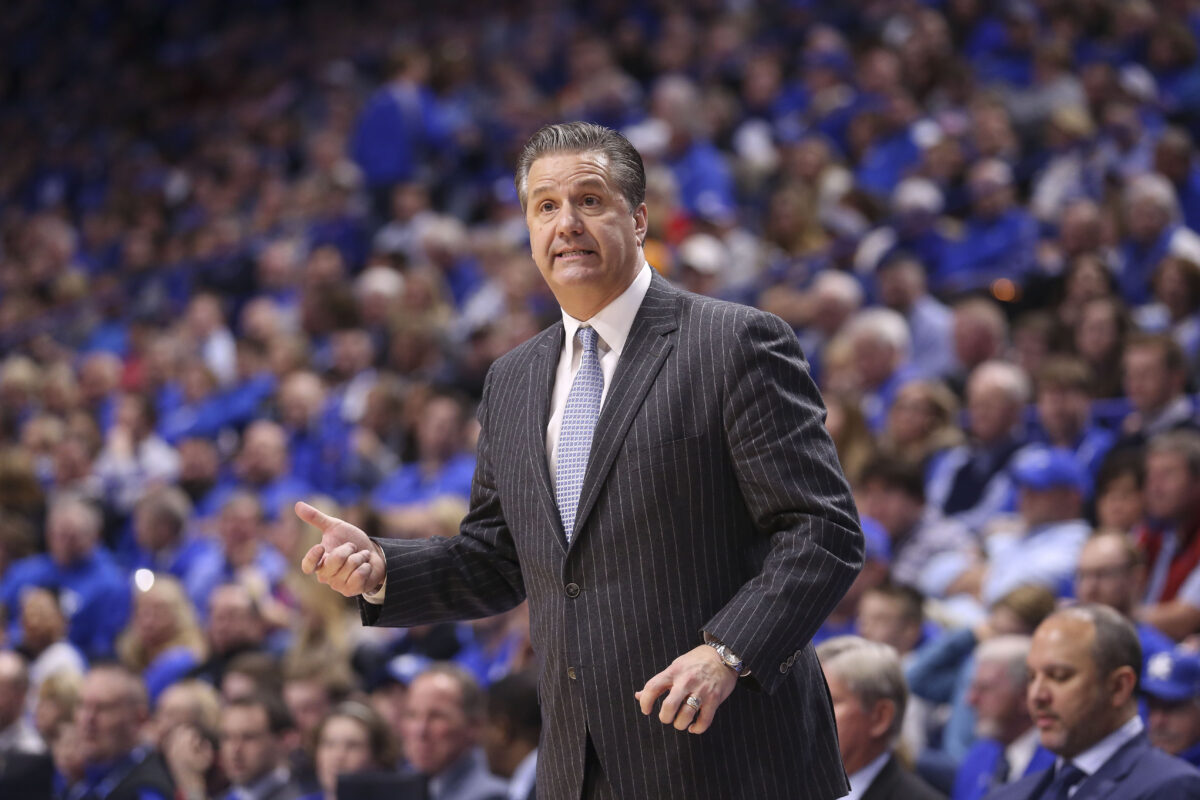John Calipari called Kentucky a ‘basketball school’ and Mark Stoops, obviously, objected (with receipts!)