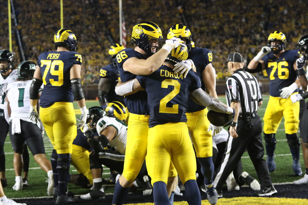 Preview and Predictions: Michigan football vs. UConn