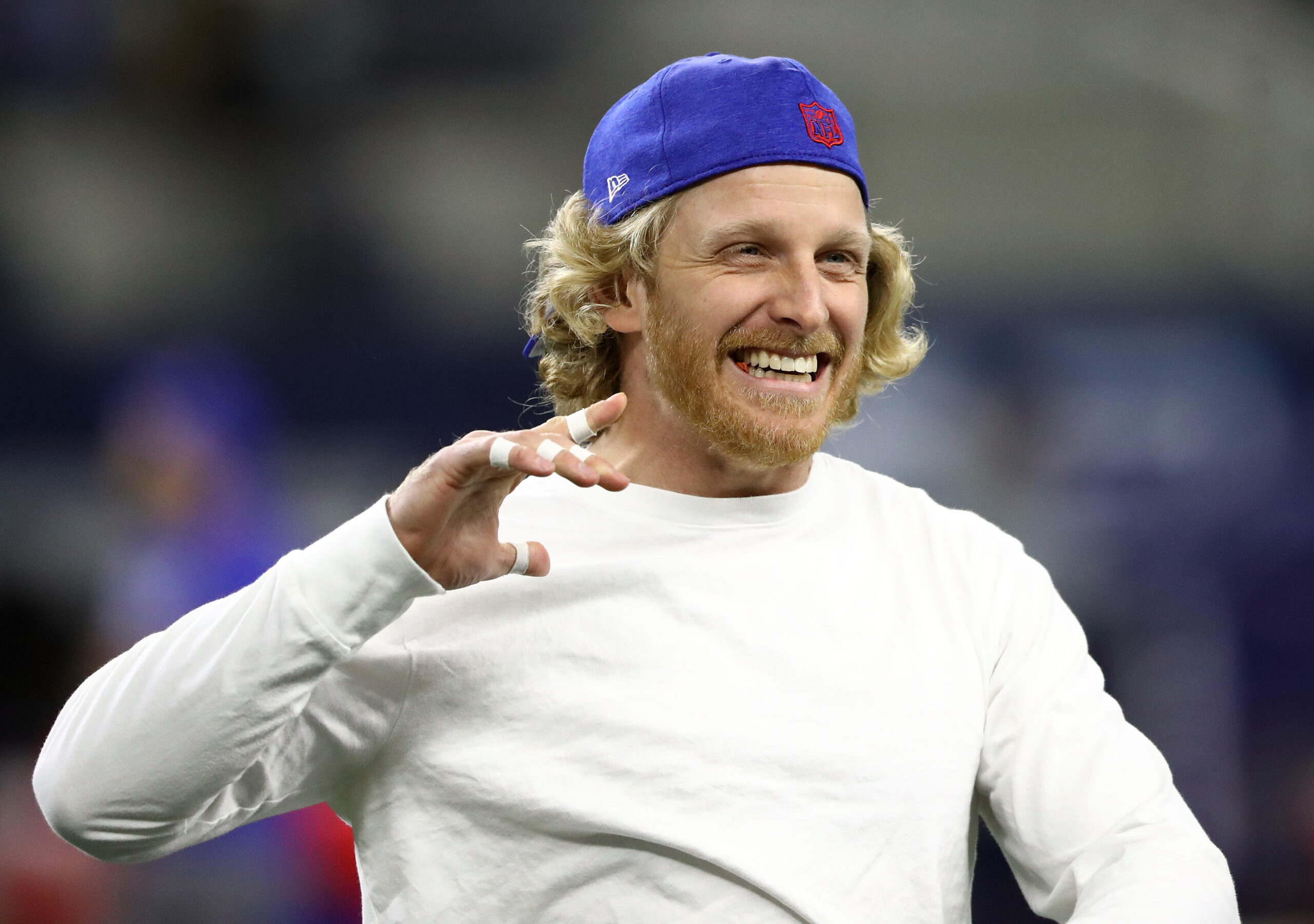 New Bucs WR Cole Beasley talks about sliding into Tom Brady’s DMs