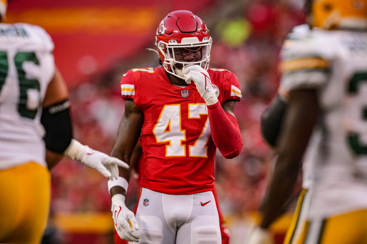 Chiefs DC Steve Spagnuolo ‘fired up’ to see LB Darius Harris play in Week 3