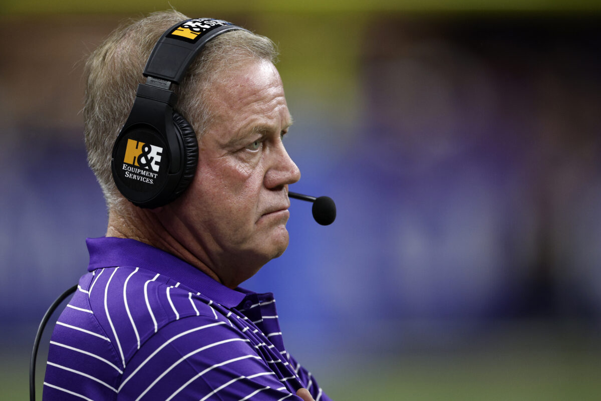 Twitter reacts to Brian Kelly’s debut loss at LSU