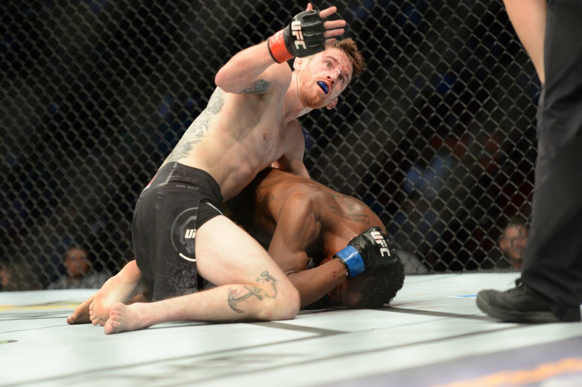 UFC Fight Night 210 free fight: Cory Sandhagen survives early scare, batters Iuri Alcantara in Round 2