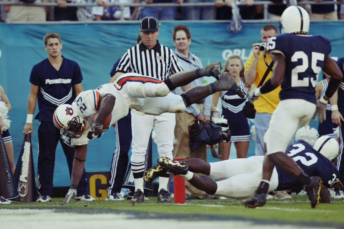 Throwback Thursday: Ronnie Brown’s monster day lifts Auburn over Penn State in 2003 Capital One Bowl