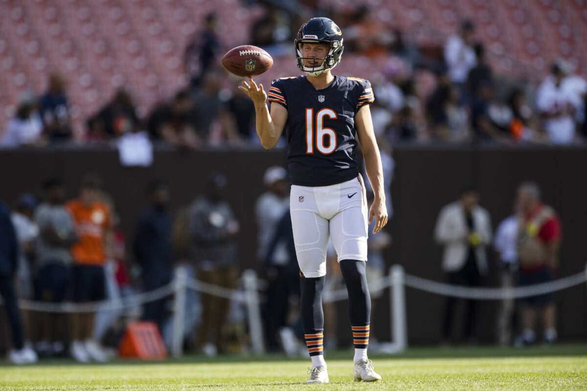 Bears punter Trenton Gill penalized for wiping down field with a towel
