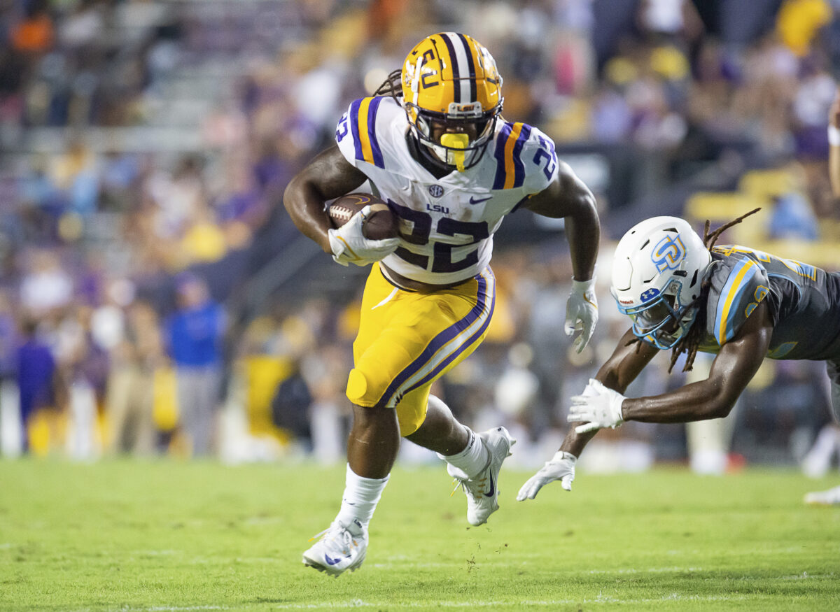 LSU falls in USA TODAY Sports college football re-rank after Week 2