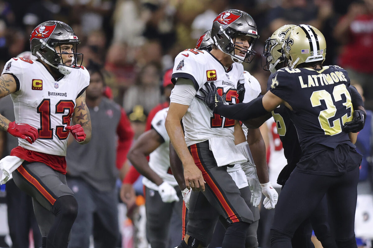 New Orleans barbecue restaurant bans Mike Evans for life
