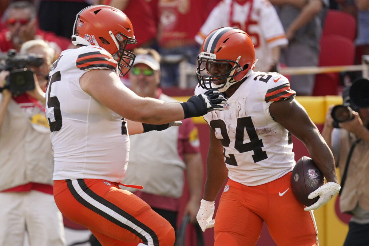 Browns players elect 5 players as captains, individual game captains still to exist