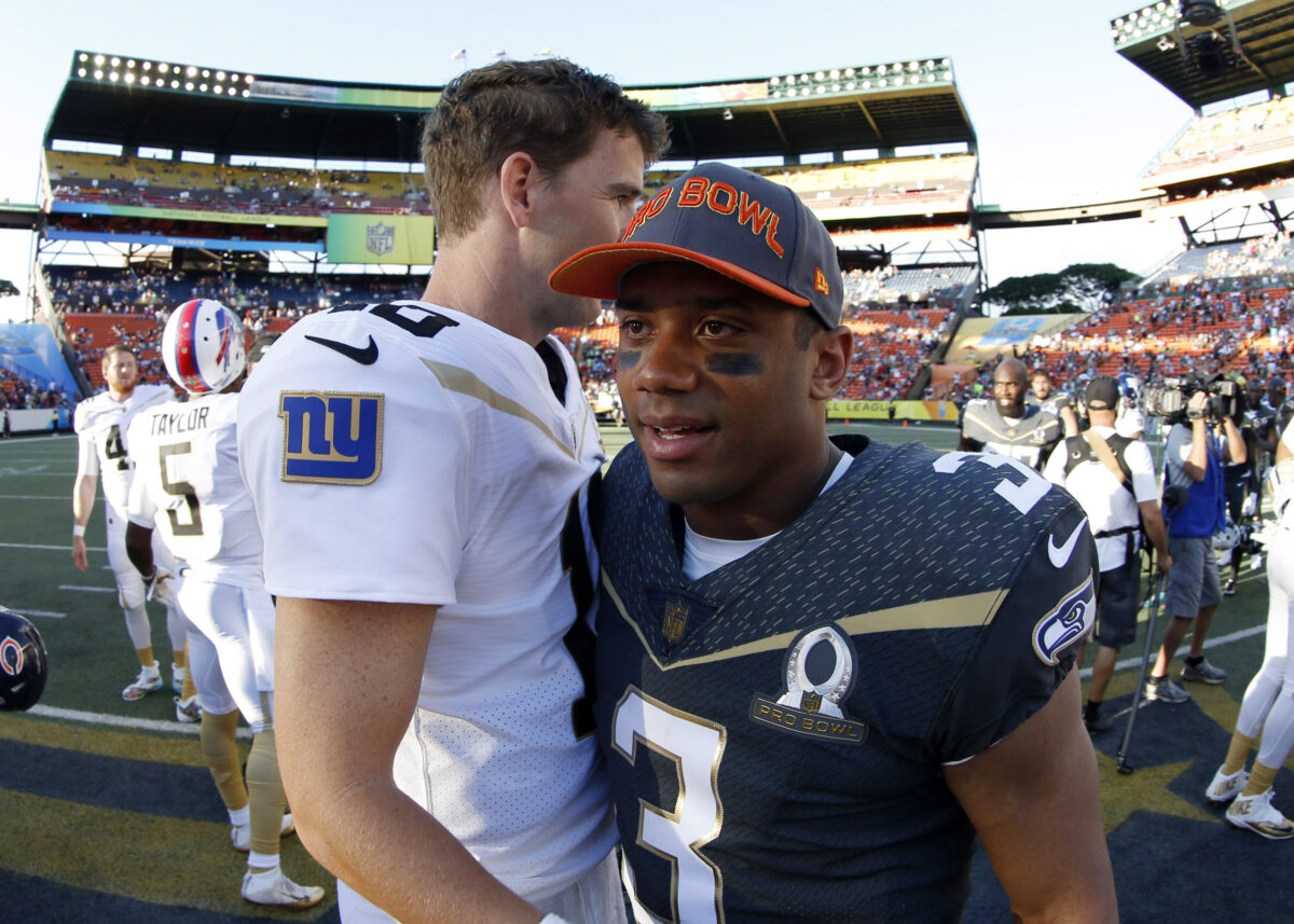 Eli Manning says he has nothing against Russell Wilson after ‘outrageous joke’