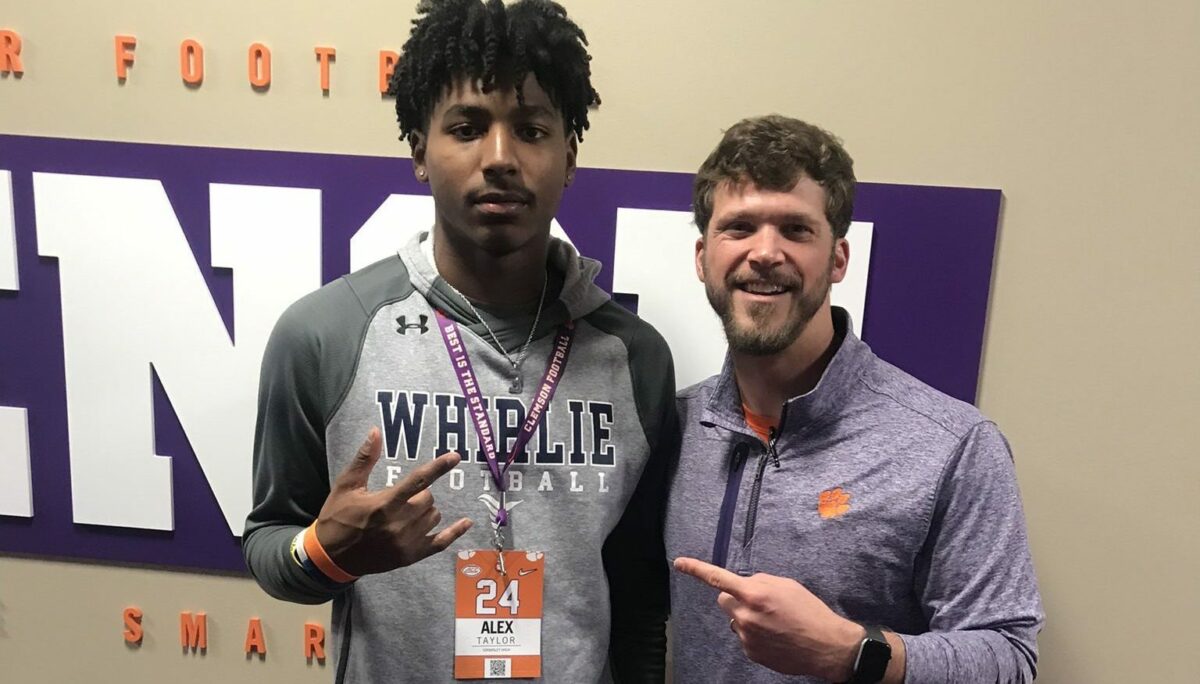 Priority WR target hears from Clemson, looking to visit next month