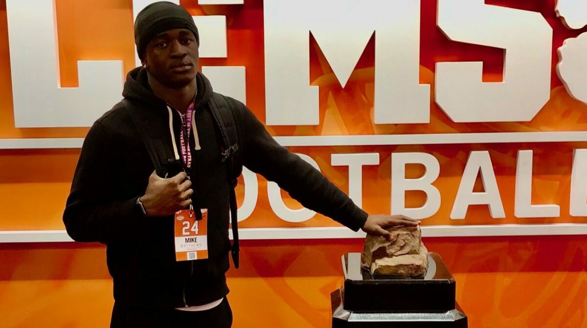 5-star, nation’s No. 1 athlete will be at Clemson this weekend