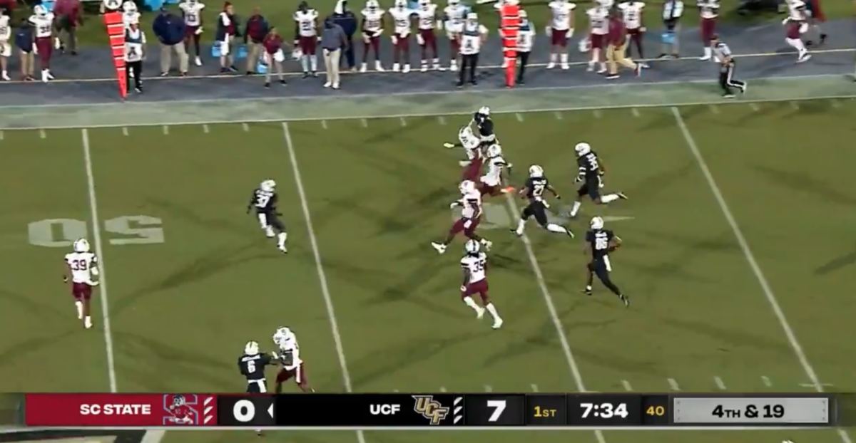 SC State punter bizarrely ditches fake punt by kicking the ball well past the line of scrimmage
