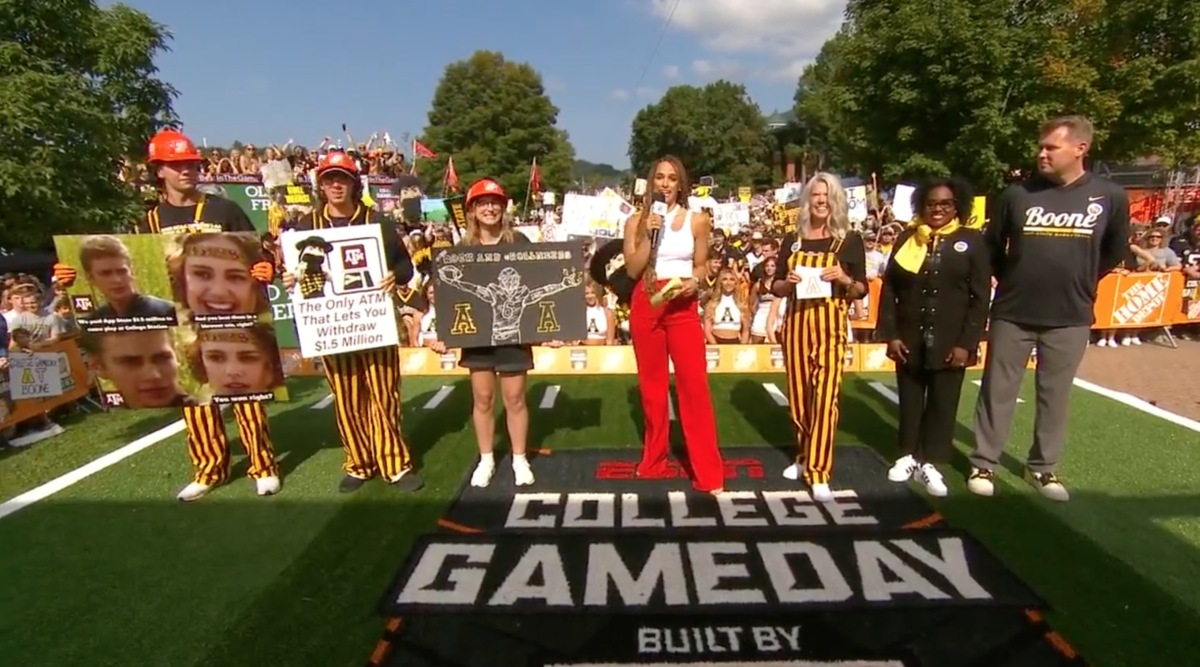 These 3 App State students just got free tuition from ESPN College GameDay because of their awesome signs