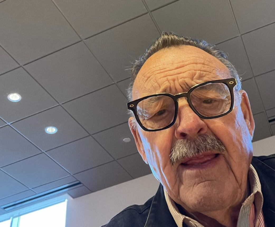 The Bears gave 79-year-old Dick Butkus access to their Twitter account and it went exactly how it sounds