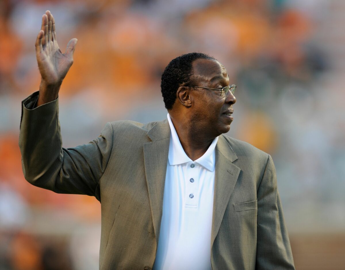 A look back at Lester McClain honored before Tennessee’s 2012 win versus Akron