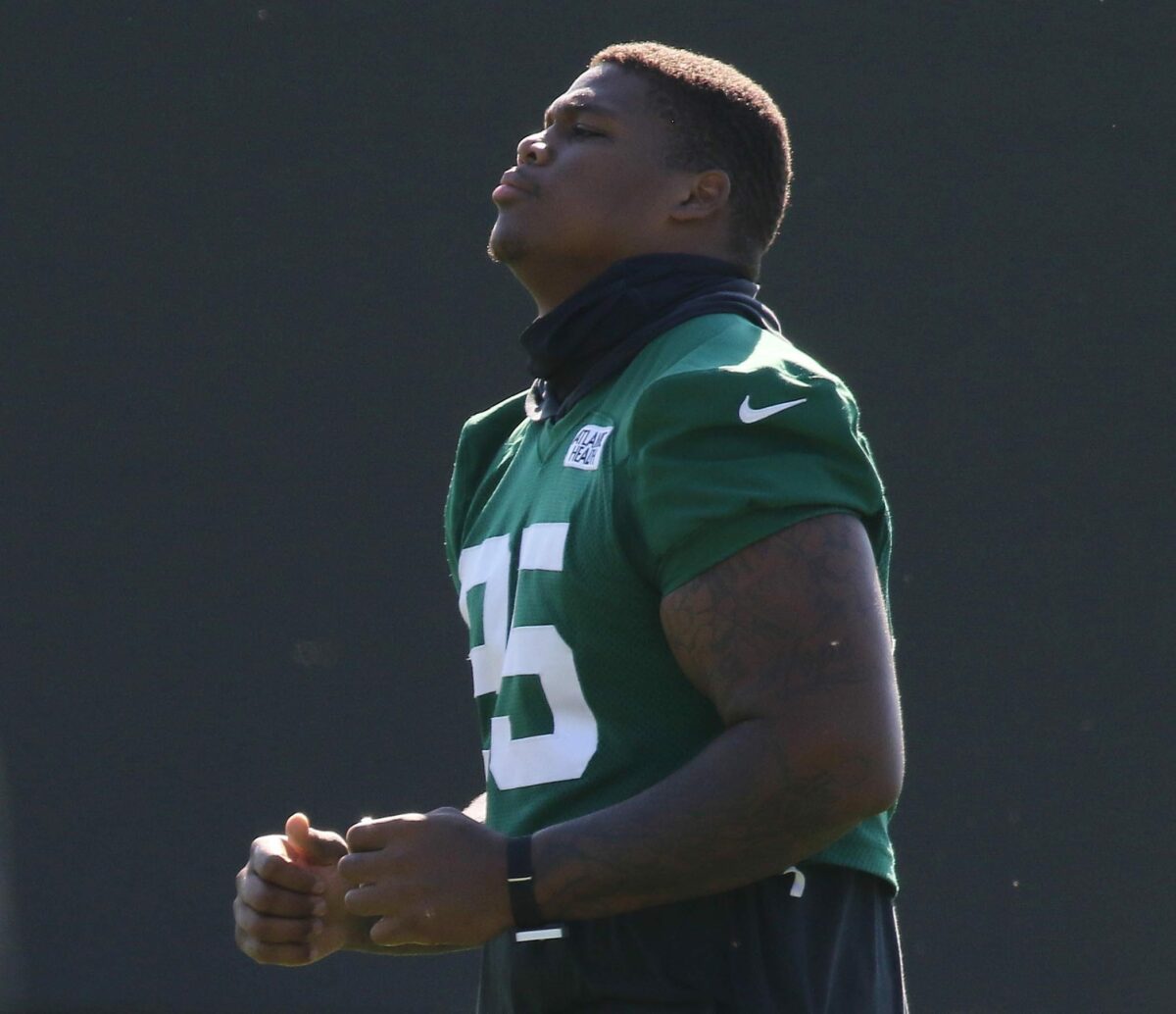 Quinnen Williams blows up on Jets assistant coach Aaron Whitecotton
