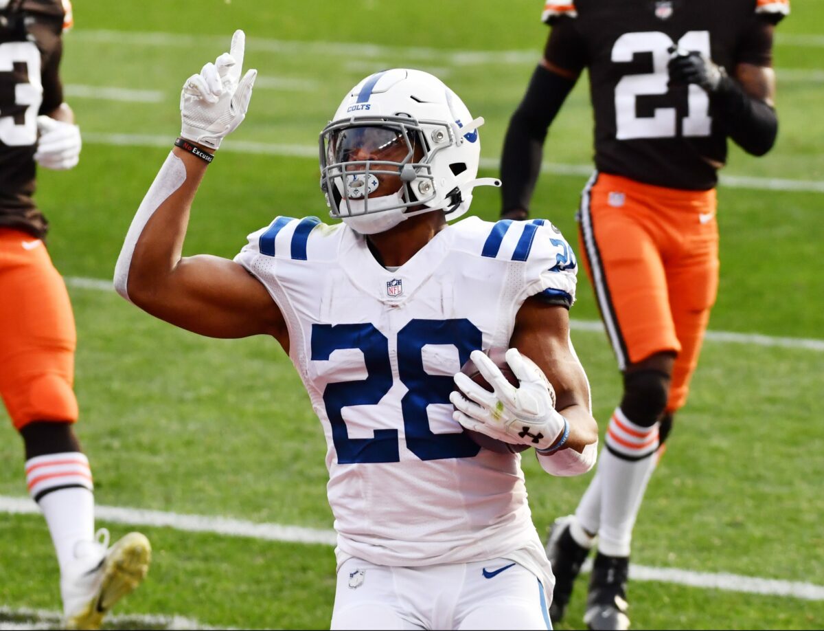 Jonathan Taylor prop bets: Best Week 1 wagers for Colts RB