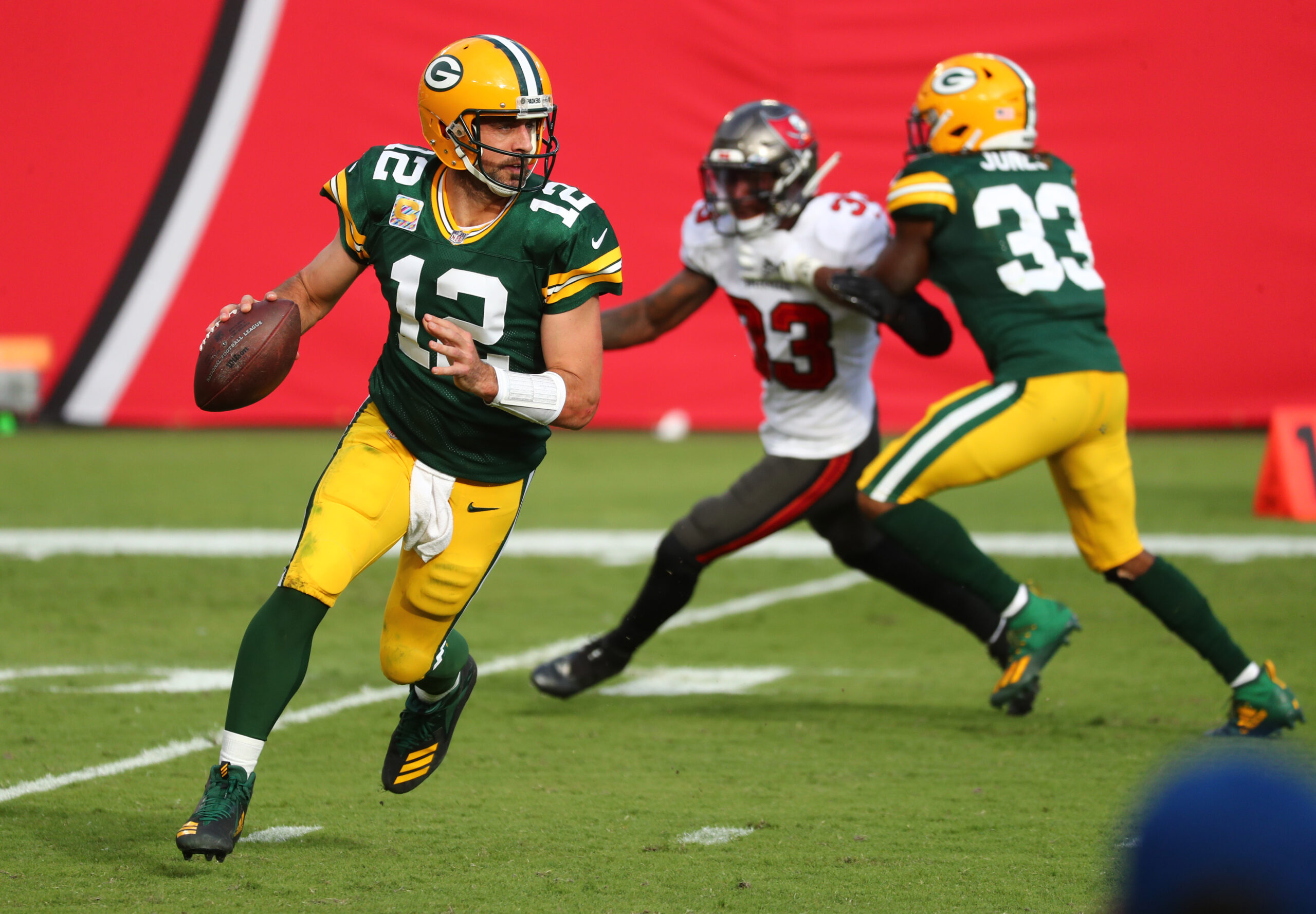 Packers are 2.5-point road underdogs to Buccaneers in Week 3