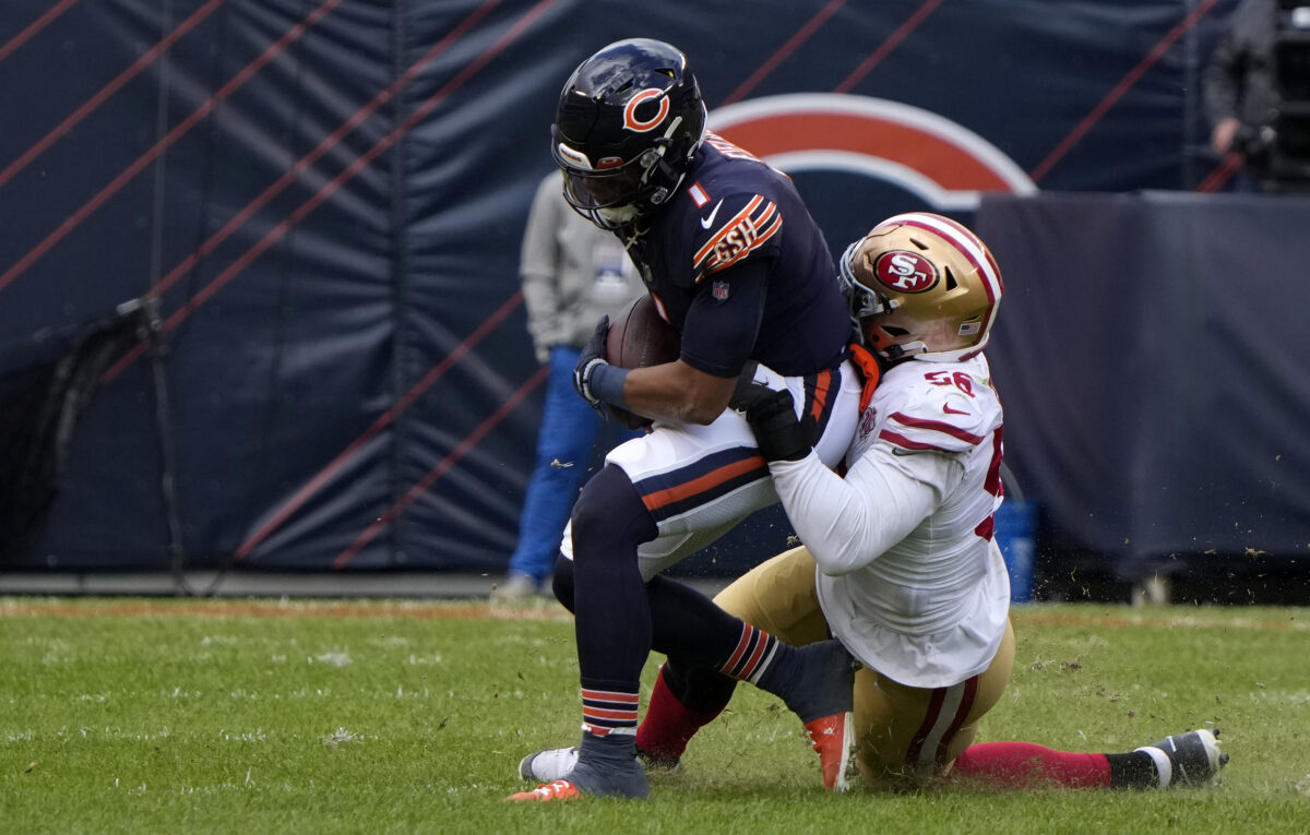 49ers favored big in season opener at Chicago