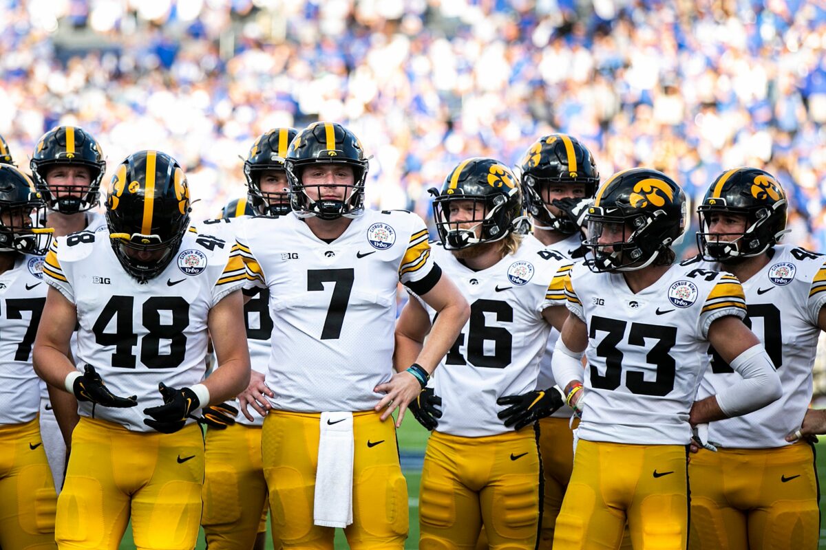 ‘I’ve been through it all’: Iowa’s Spencer Petras leaning on experience to guide Hawkeyes