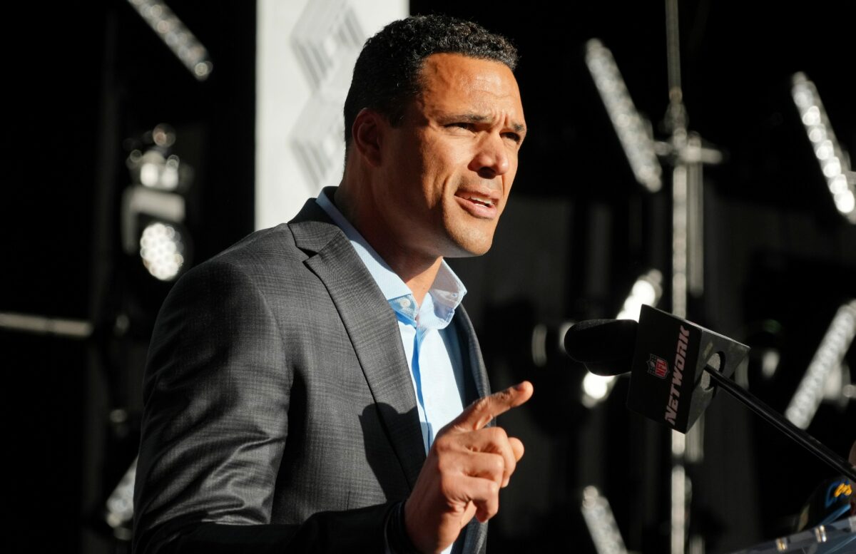 NFL fans couldn’t believe the astronomically high standards Tony Gonzalez set for Tua Tagovailoa