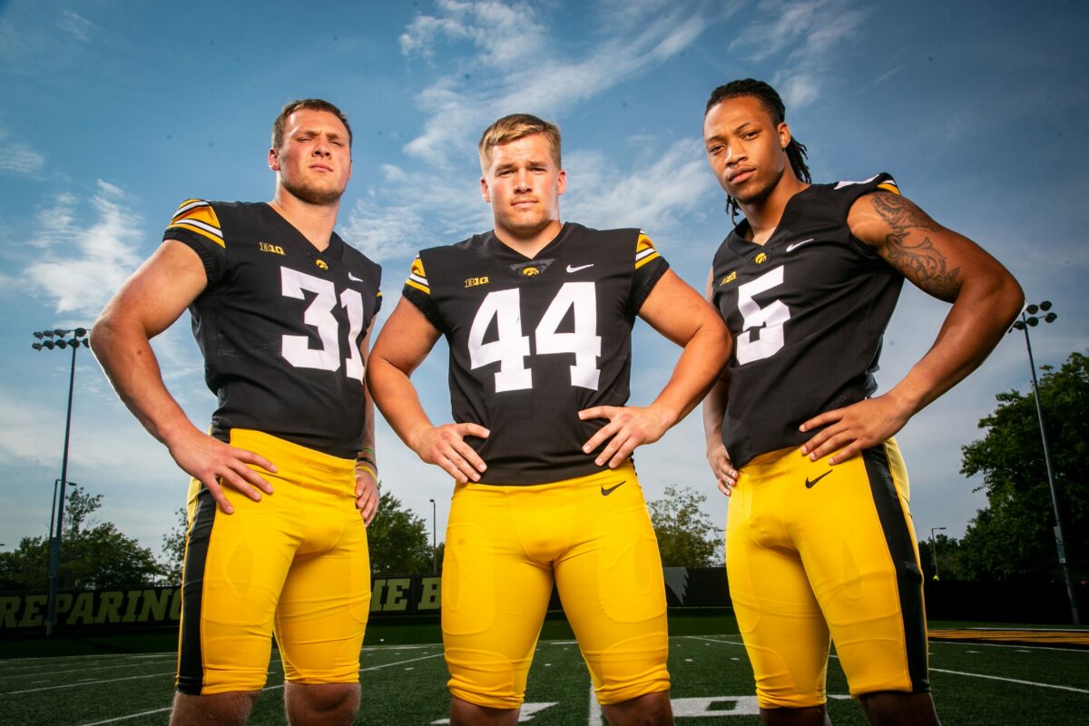 Iowa Hawkeyes’ linebackers named the No. 1 group in the country