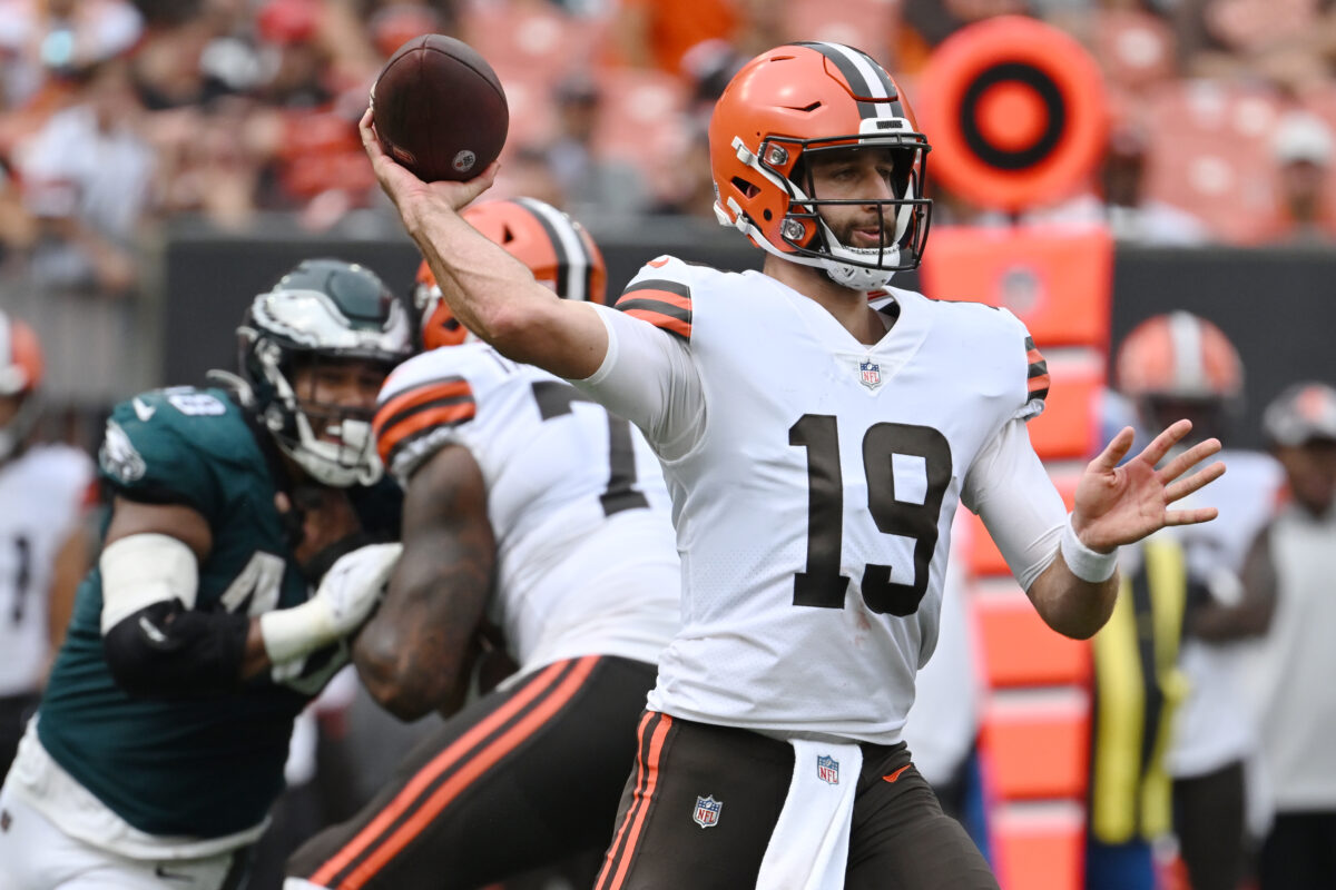 Browns bring back Rochell, Rosen to practice squad