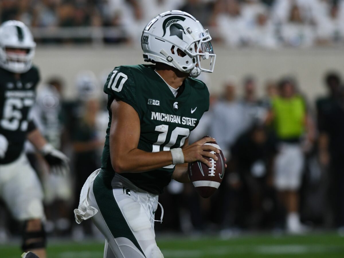 Michigan State football moves up in Week 1 USA TODAY Sports Coaches Poll