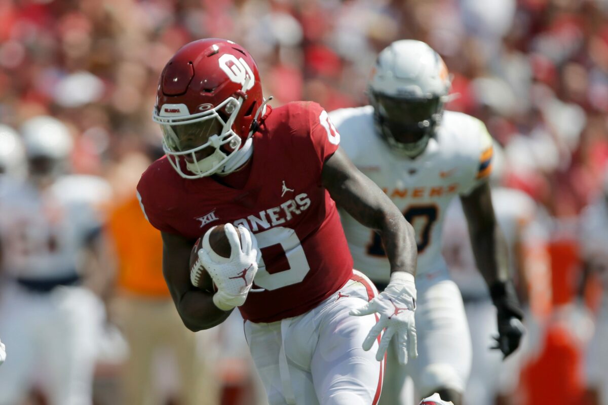 Eric Gray proves up to the challenge of leading Oklahoma Sooners backfield