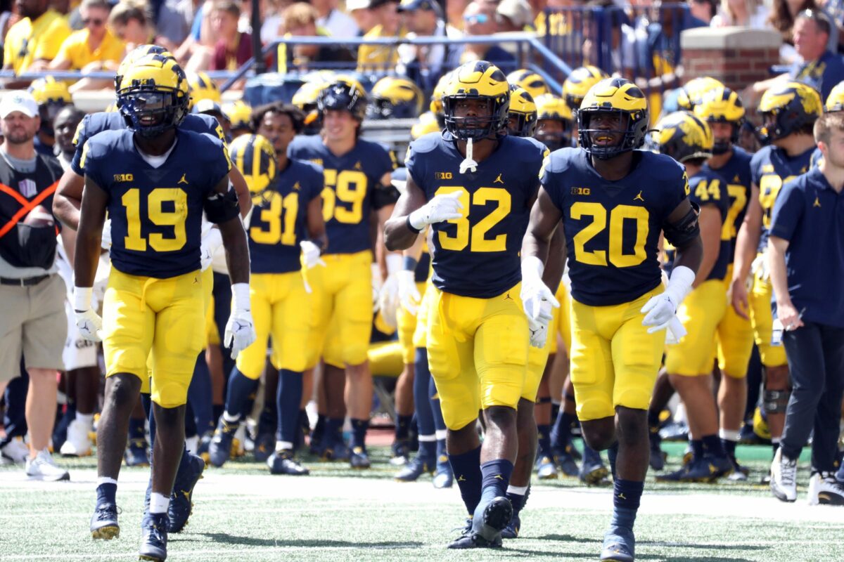 First look: Hawaii at Michigan odds and lines