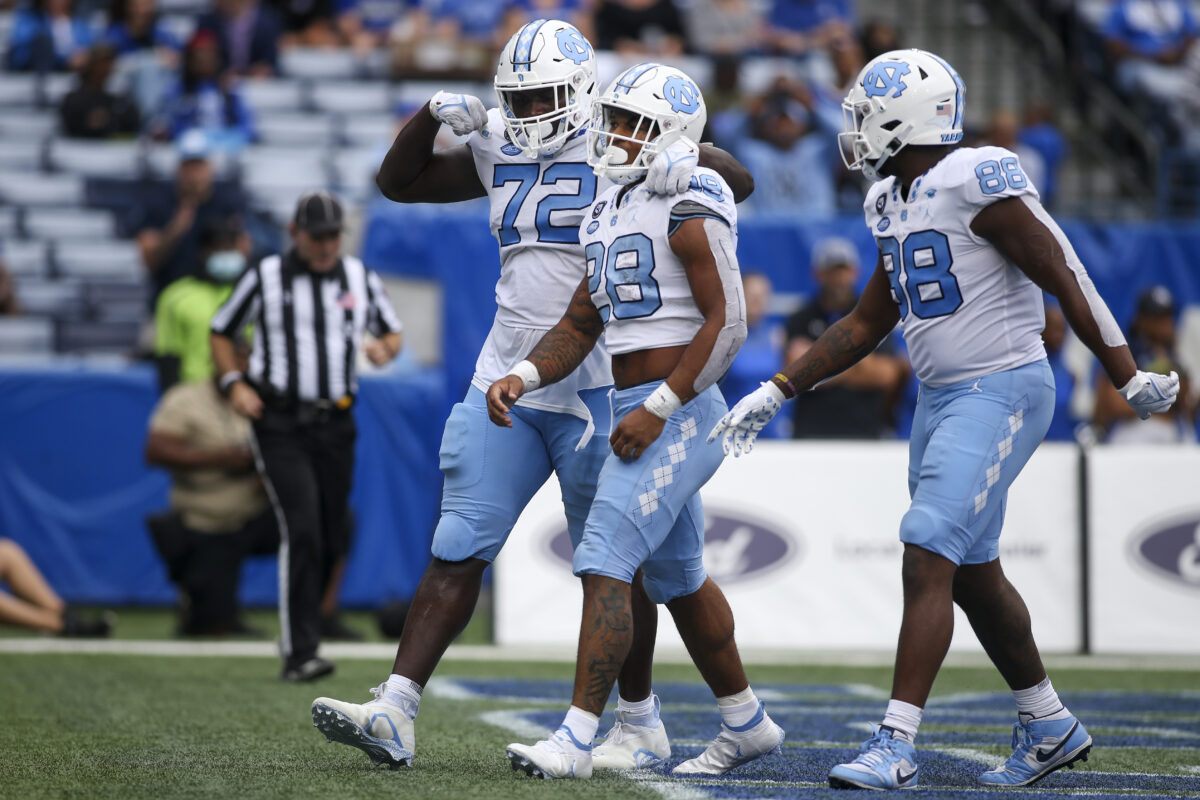 UNC football vs. Notre Dame early betting odds