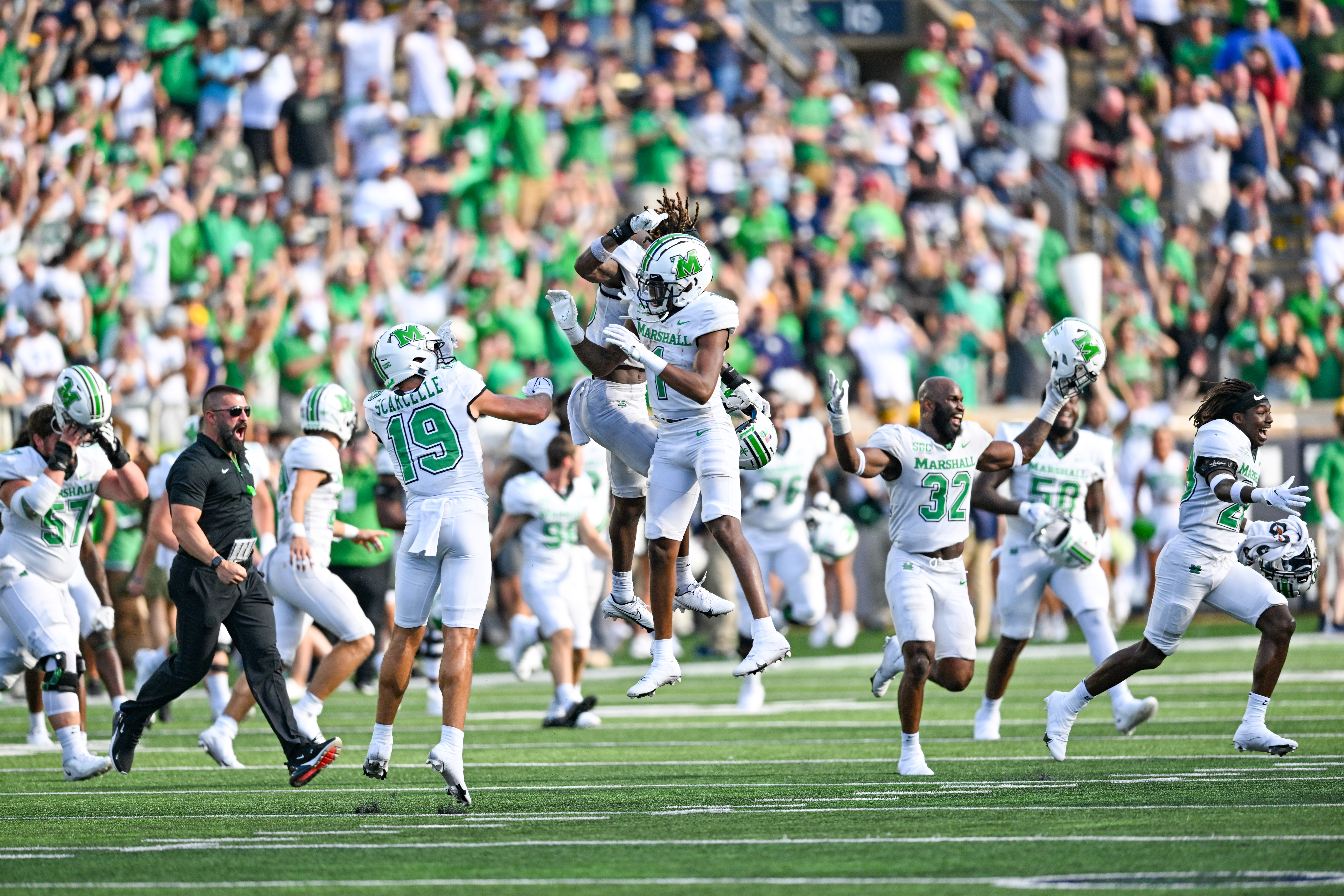 Social media reacts to Notre Dame’s shocking upset loss to Marshall