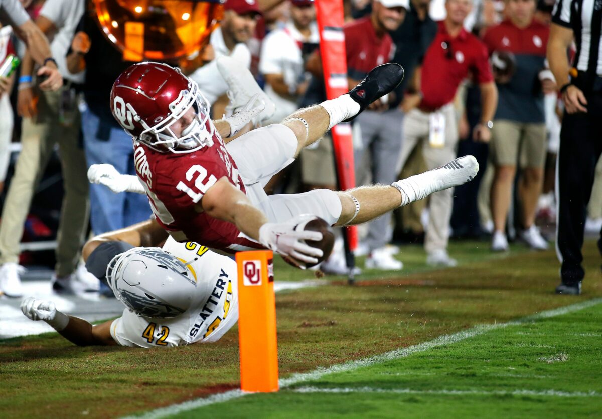 Relive the Sooners 33-3 win over Kent State in stunning still images