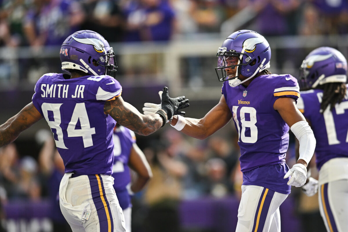 Vikings open up as 2.5-point underdog vs Eagles