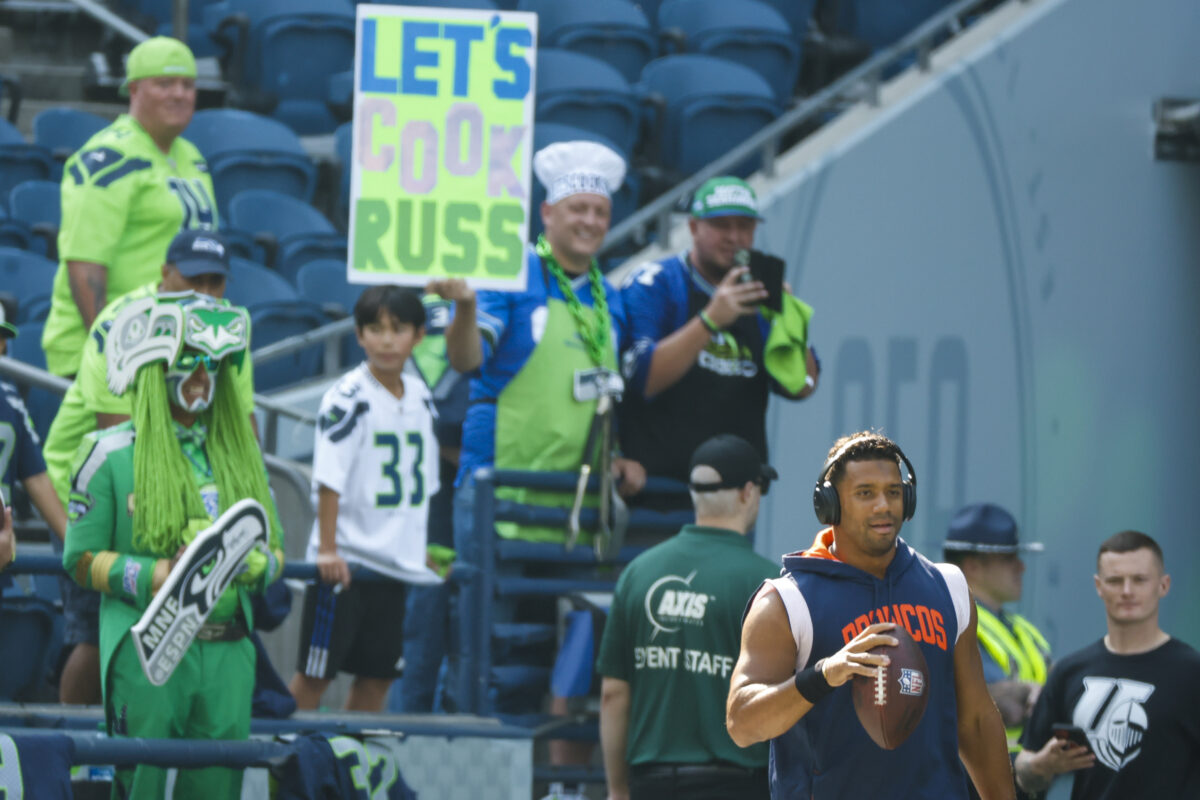 Mina Kimes: ‘Of course’ Seahawks fans are booing Russell Wilson