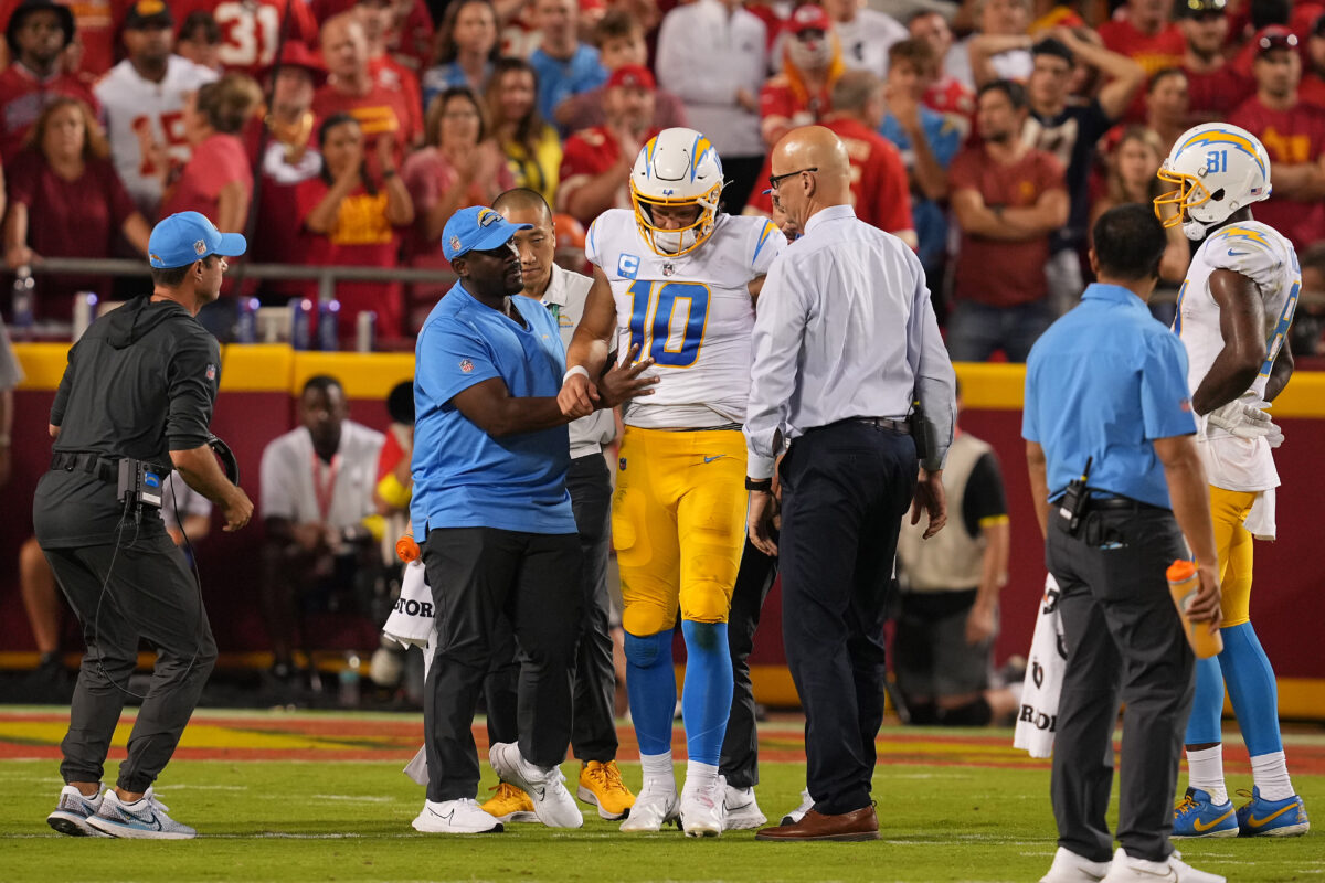 Chargers’ Brandon Staley gives update on Justin Herbert