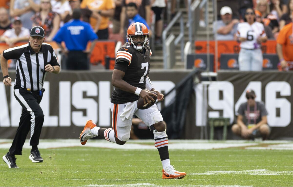 First look: Pittsburgh Steelers at Cleveland Browns odds and lines