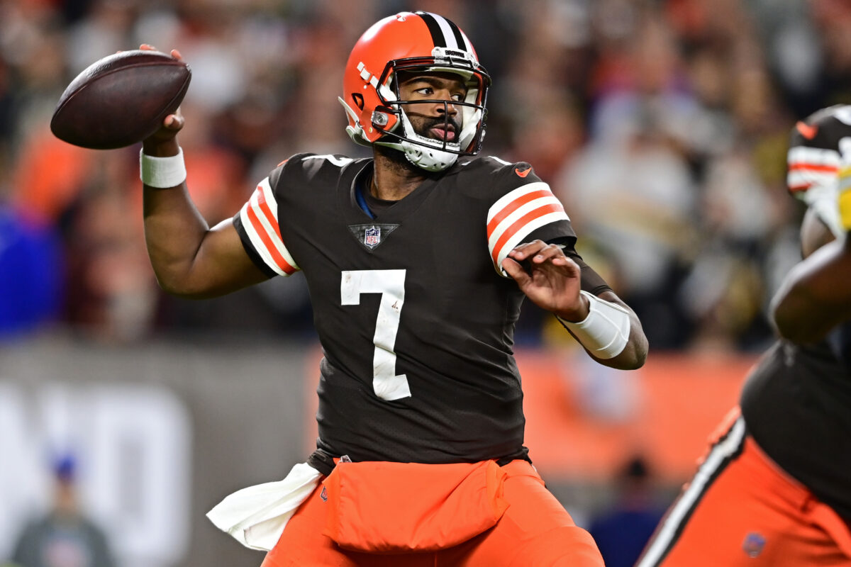 Browns players praise QB Jacoby Brissett after big win over the Steelers