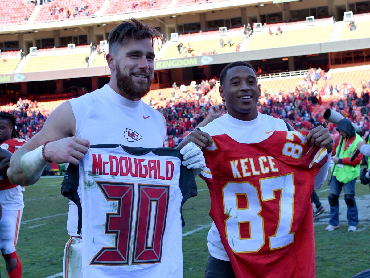 NFL to auction Chiefs-Buccaneers game-worn jerseys to benefit Hurricane Ian relief efforts