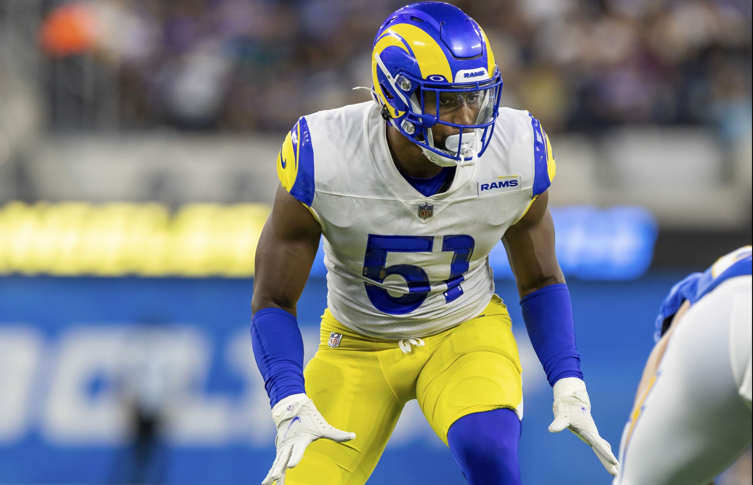 Chiefs to sign DE Benton Whitley from Rams practice squad