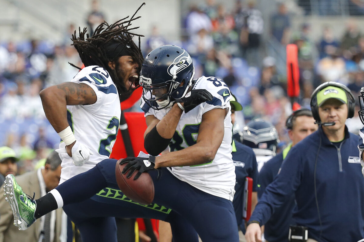 Seahawks players, legends react to emotional win over Denver on Twitter
