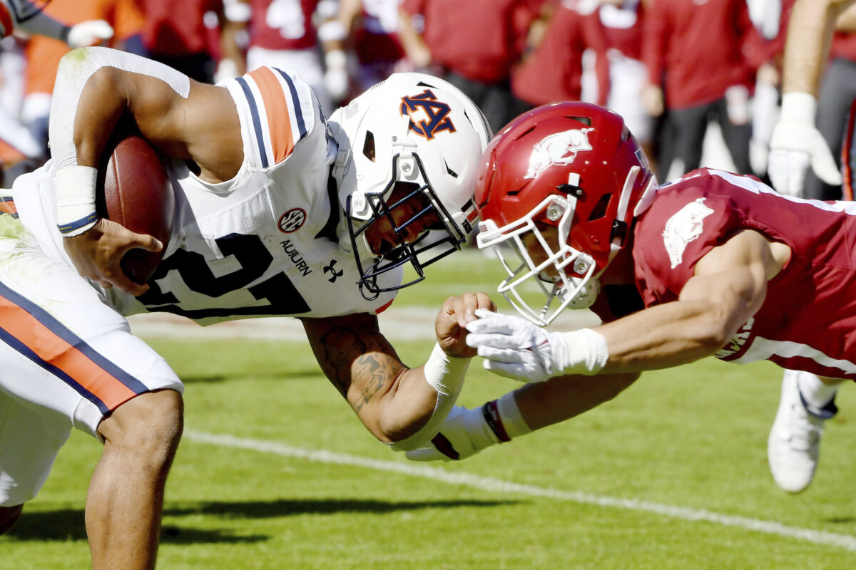 Expert Picks: Does Auburn even their record on Saturday?