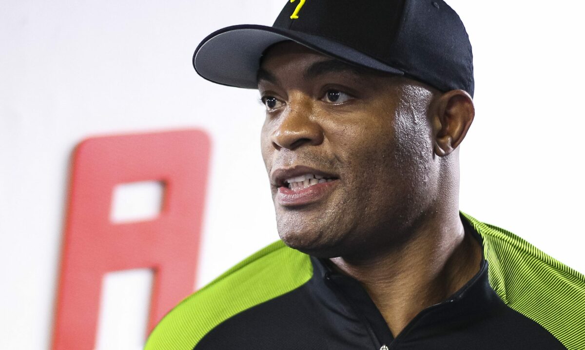 Anderson Silva says he ‘misspoke’ about being knocked out in sparring before Jake Paul bout