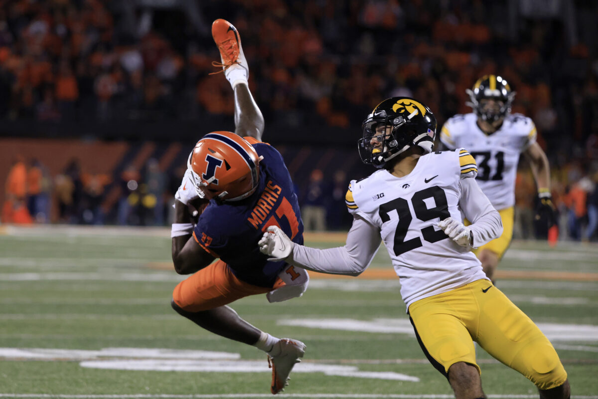 Report Card: Grading the Iowa Hawkeyes’ 9-6 loss to the Illinois Fighting Illini