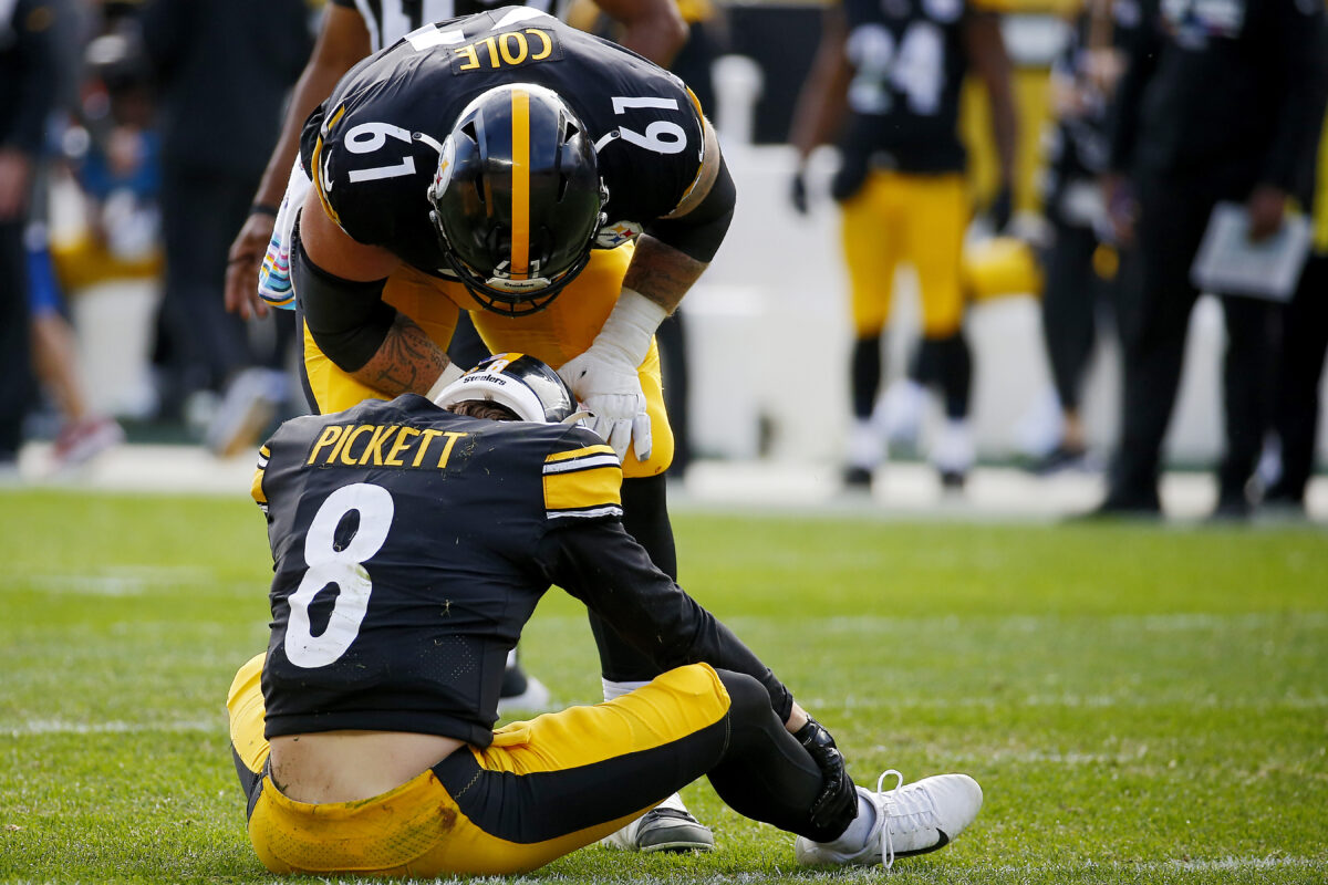Steelers QB Kenny Pickett injured, being evaluated for concussion